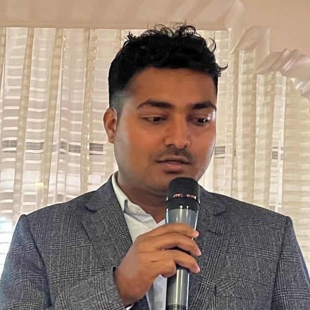 सञ्जीव अधिकारी