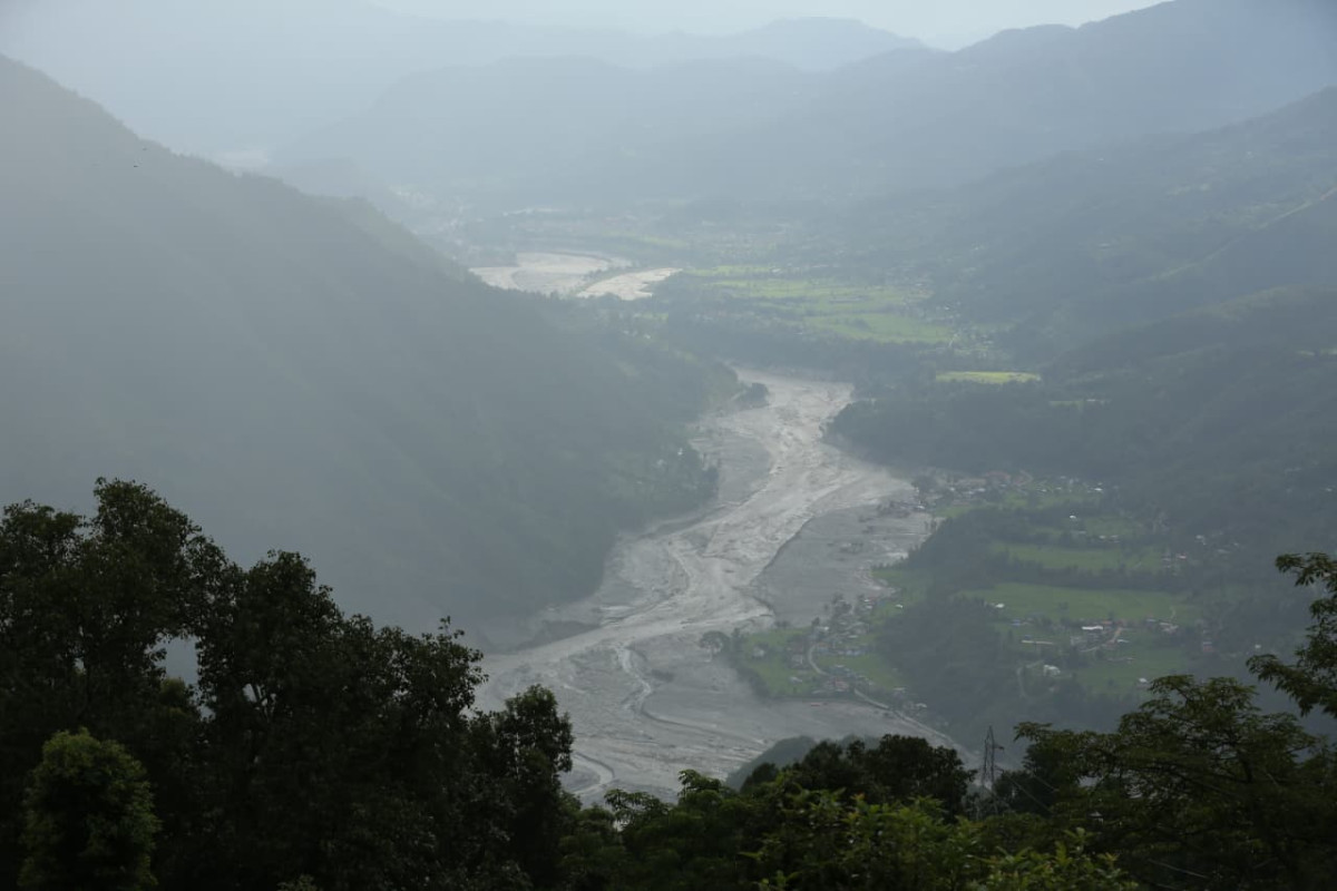 1788235323-LjYRi-1788241740.jpg