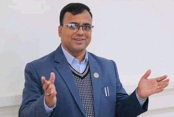 बाजुरा : एमालेका कर्णबहादुर थापालाई पराजित गर्दै कांग्रेसका बद्रिप्रसाद पाण्डे विजयी