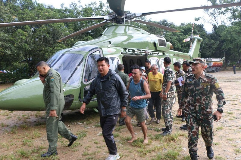 भोटेकोशी बाढी : ४० विदेशीसहित ७०० जनाको उद्धार