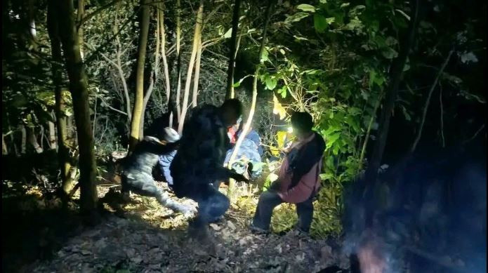 काभ्रेमा बस दुर्घटना हुँदा तीन जना घाइते