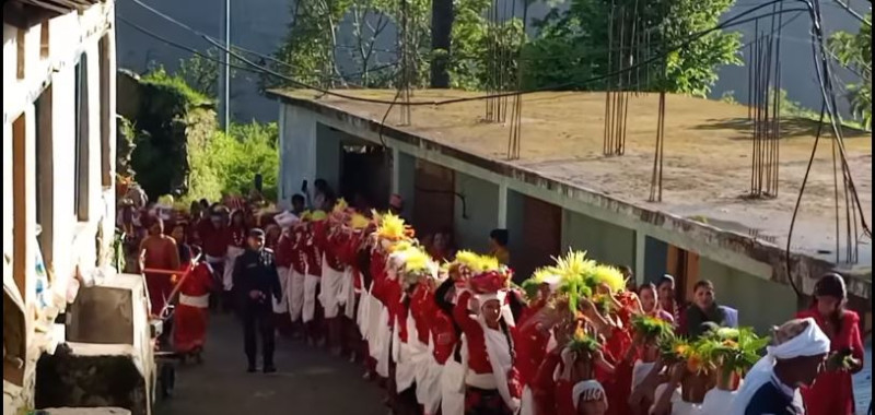 बाजुराको बडीमालिकामा पूजा अर्चनाका लागि सरकारी टोली प्रस्थान