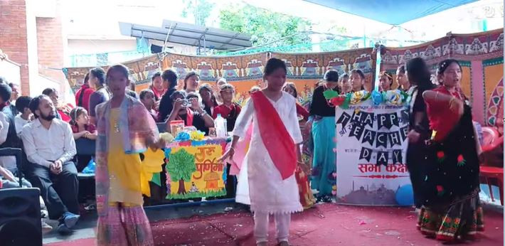 ‘टिचर्स डे’ मा रूपान्तरित हुँदै ‘गुरू पूर्णिमा’