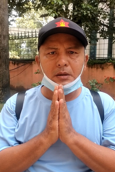 'परिवारका तीन सदस्य बेपत्ता, घाइते भाइको चिन्ताले छोराछोरी भेट्न पाएको छैन'