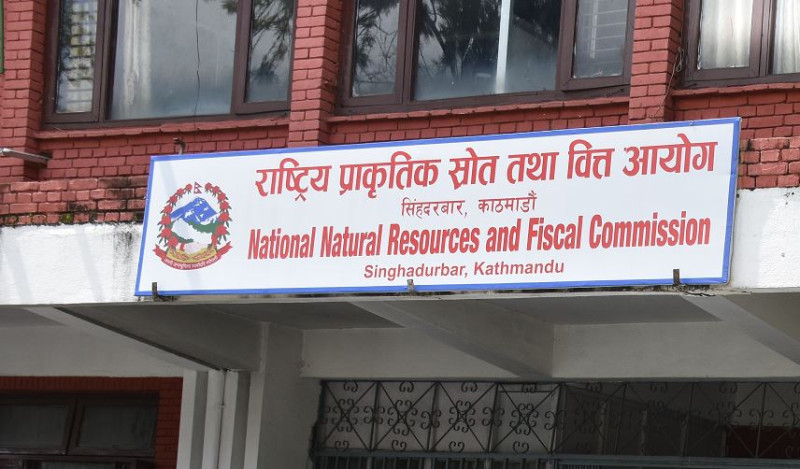 ऋण तिर्न अर्को ऋण लिँदै सरकार