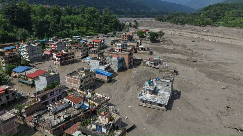 भोटेकोशी र त्रिशूली बाढीबाट बगर बनेका क्षेत्रमा दशैँको उत्सव न उमङ्ग