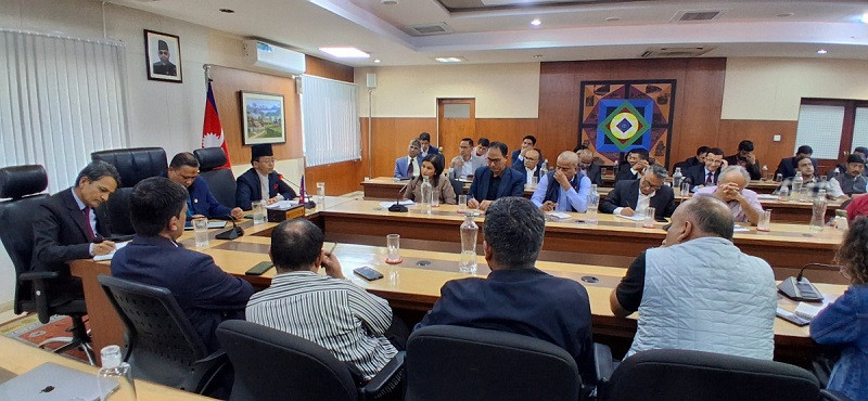 कोप–३१ मा हिमाल पग्लिने र समुद्री सतह बढ्ने मुद्दा एकैसाथ उठाउने नेपालको तयारी