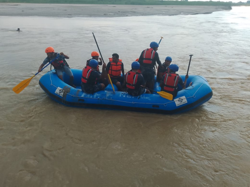 लालबकैया नदीमा डुबेका दुई जना बालबालिकाको शव भेटियो, एकको खोजी चल्दै