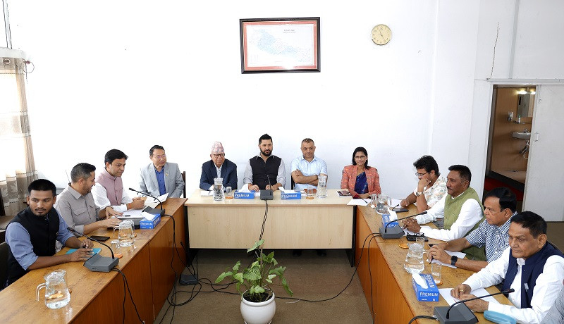 सर्वदलीय बैठक : विपद् व्यवस्थापनका विषयमा सर्वदलीय संयन्त्र बनाउन सभामुखलाई आग्रह गर्ने