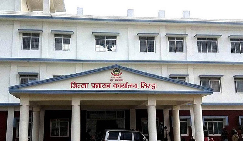 सिरहाकाे गाेलबजार क्षेत्रमा अनिश्चितकालीन कर्फ्यु आदेश जारी