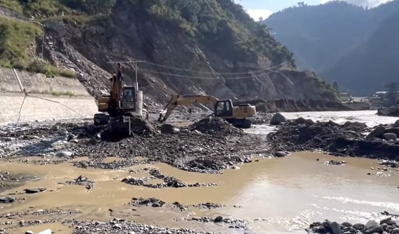 बीपी राजमार्गको काभ्रे खण्डमा गाडी चलाउन रोक