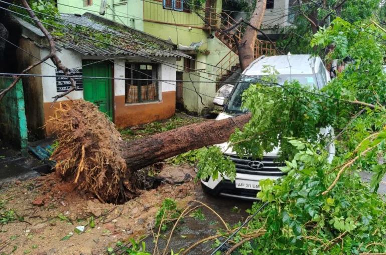 ‘अर्नब’ चक्रवातका कारण भारतमा ३ जनाको ज्यान गयो