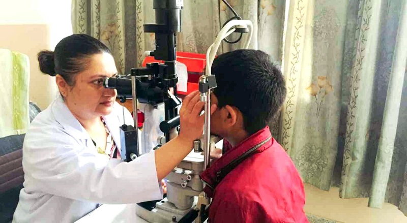 दाङमा फैलँदै आँखा पाक्ने रोग