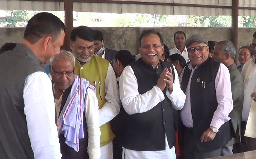प्रदेश २ काे नामाकरण टुङ्गाे लागेन, दलहरुले फेरि प्रस्ताव दर्ता गराउनुपर्ने