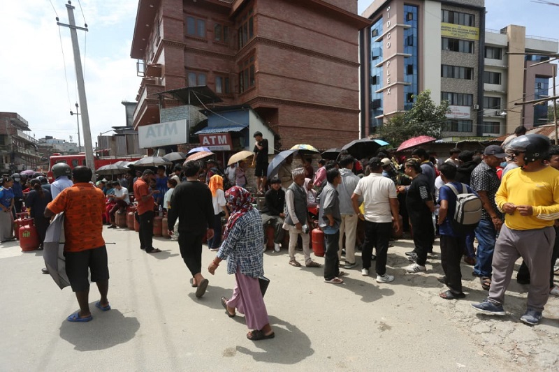 काठमाण्डौ उपत्यकामा ग्यासको चरम अभाव