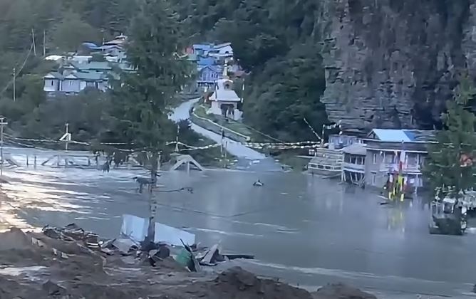 थुनिएको मर्स्याङ्दी नदी क्रमशः खुल्दै