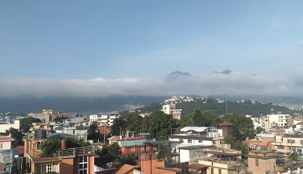 हिजोदेखि वर्षा केही कम, आज बिहानैदेखि चर्को घाम