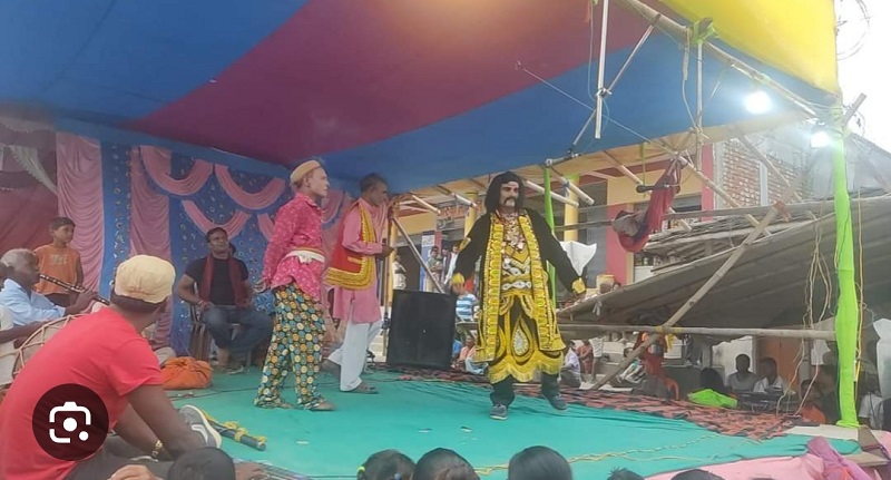 मिथिलाञ्चलमा ऐतिहासिक नाच लोप हुन थालेपछि स्थानीय कलाकारहरु विदेश पलायन हुँदै