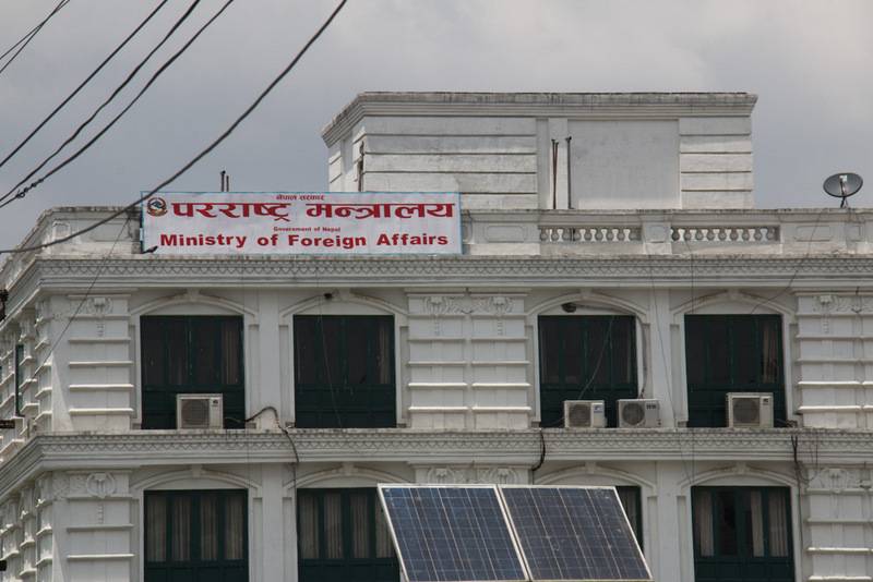 मलेसिया रोजगारीमा सीमित म्यानपावर कम्पनी छनोटपछिको विवाद थप पेचिलो