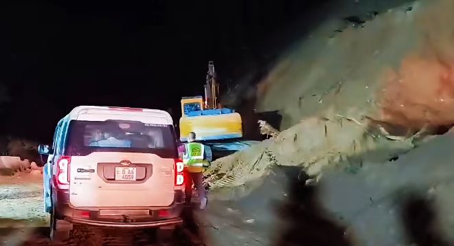 Nepal: Prithvi Highway reopens to two-way traffic