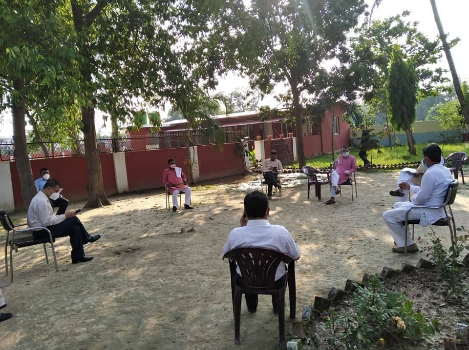प्रदेश २ सरकारले जिल्लाका विभिन्न अस्पतालाई ८ करोड २३ लाख निकासा गर्‍याे