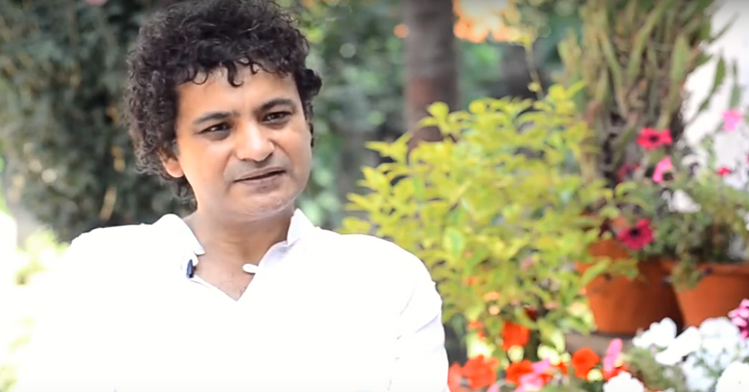 कहाँ राजदूत बन्ने ? यहाँ चरा हेरेर कति रमाइलो भैरा’छ : सञ्जीव उप्रेती