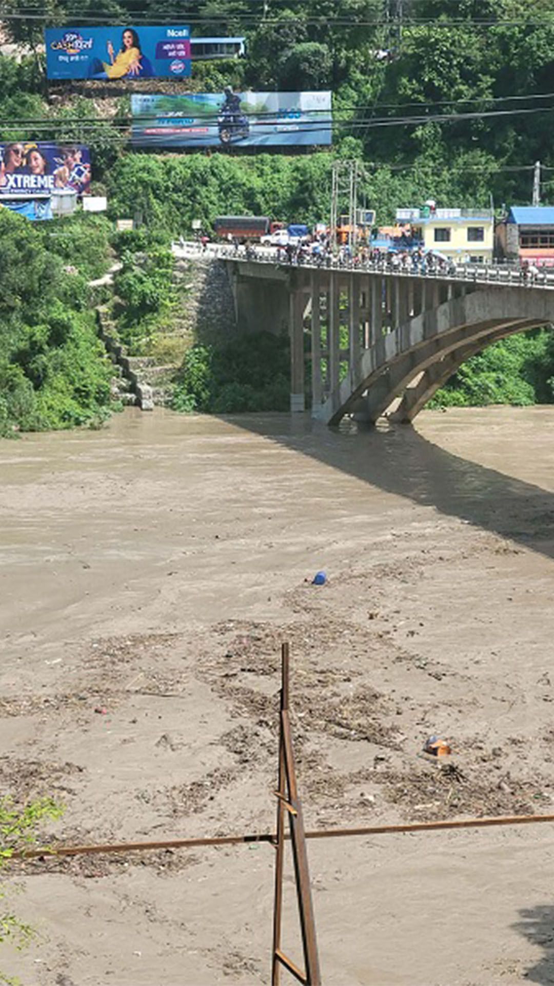 उद्धारको पर्खाइमा रहेकालाई सरकारले भन्याे – ‘धूँवा निकालेर सङ्केत गर्नू’