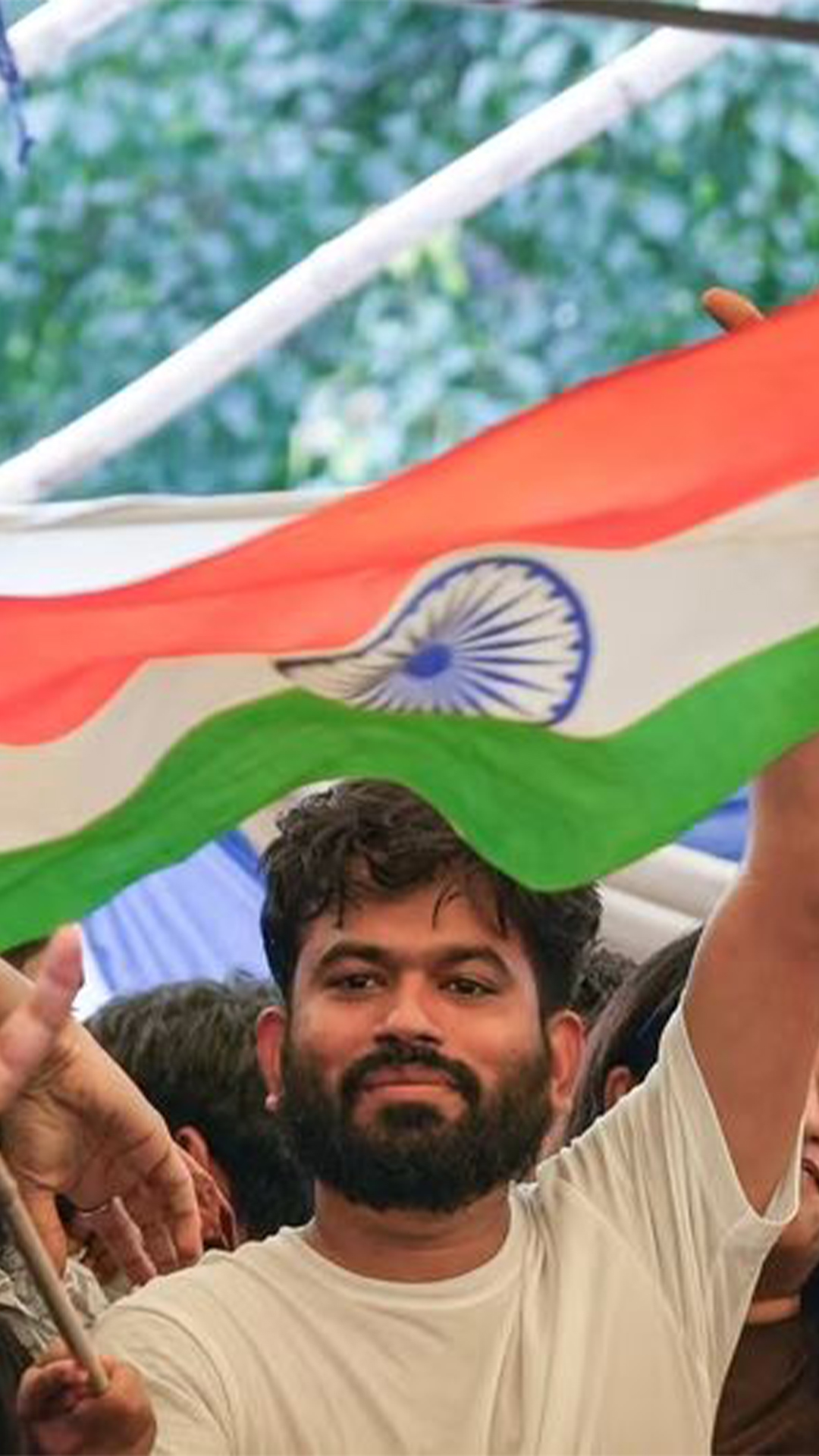 कक्रोच जनता पार्टीले ‘जेल भरो’ आन्दोलन गर्ने